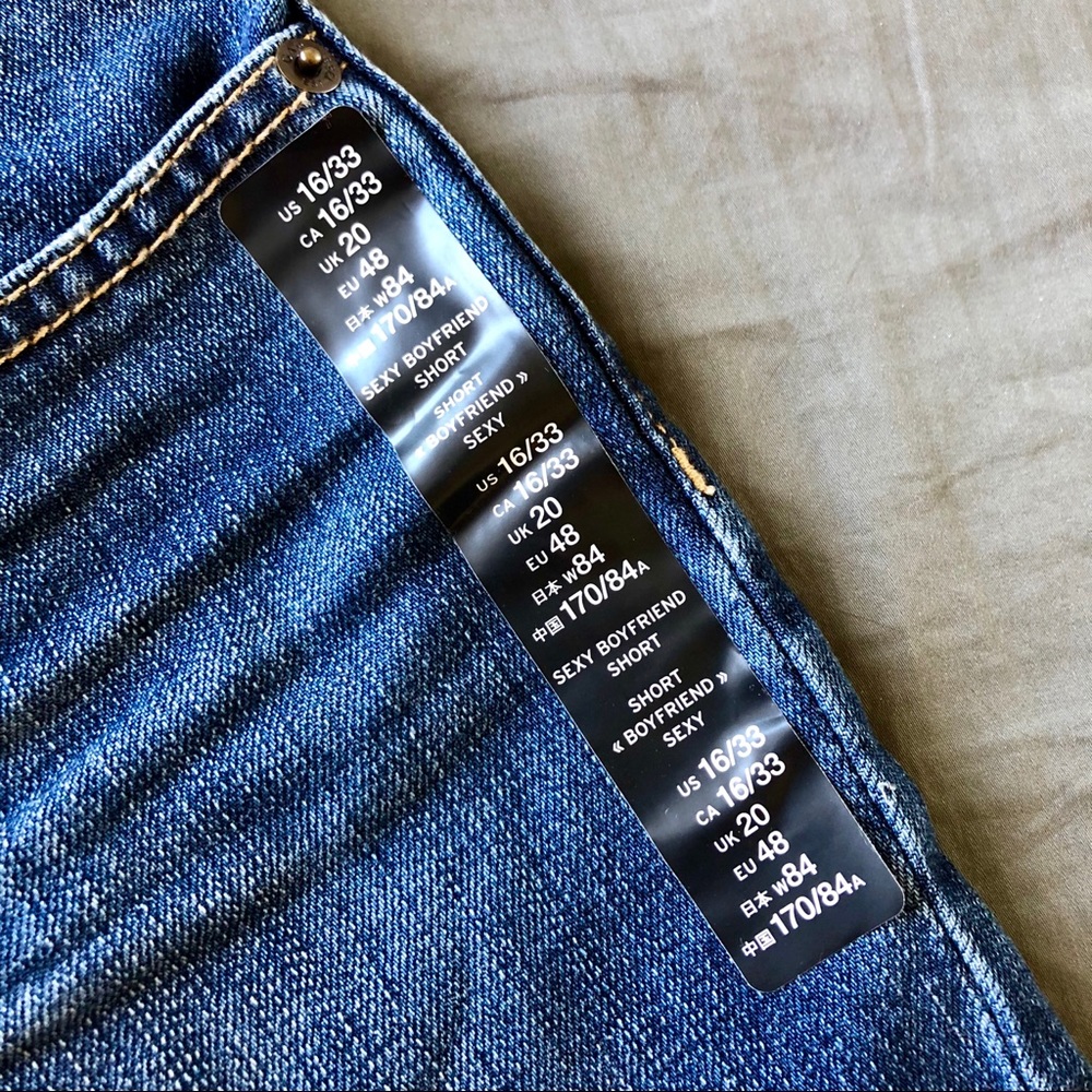 Gap Size 16 Sexy Boyfriend Cutoff Jean Shorts - Picture 4 of 5